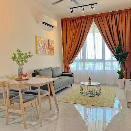 Netflix Two Bedroom Troika Kota Bharu Homestay 182 Extérieur photo