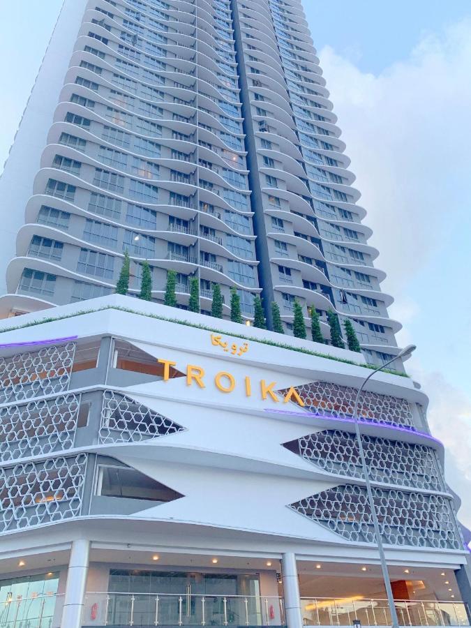 Netflix Two Bedroom Troika Kota Bharu Homestay 182 Extérieur photo