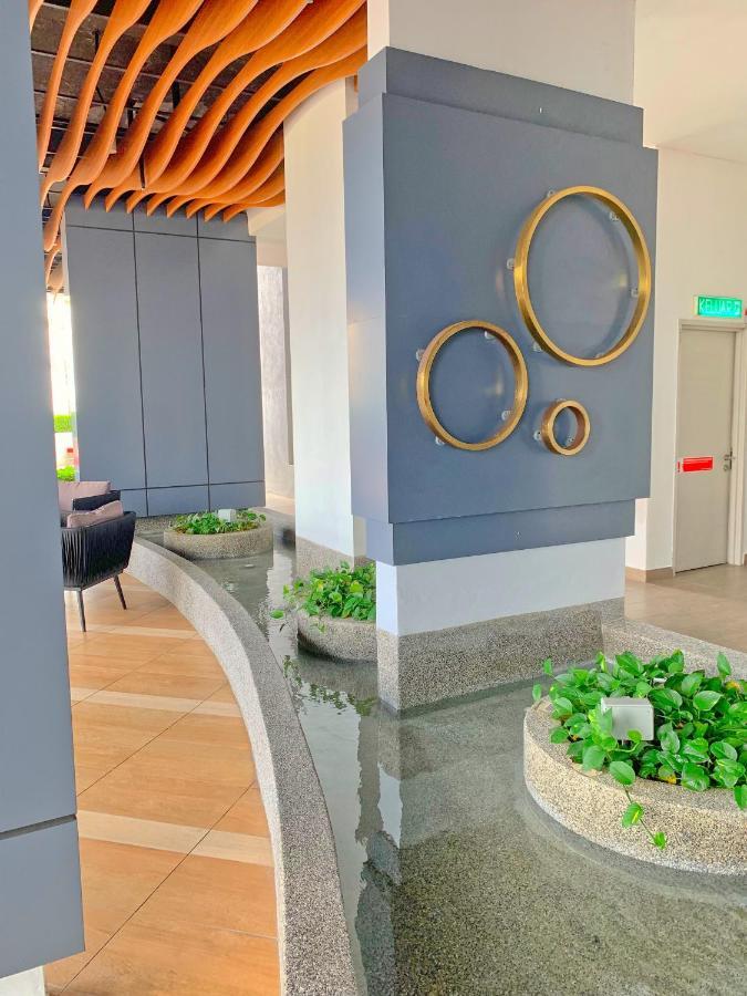 Netflix Two Bedroom Troika Kota Bharu Homestay 182 Extérieur photo