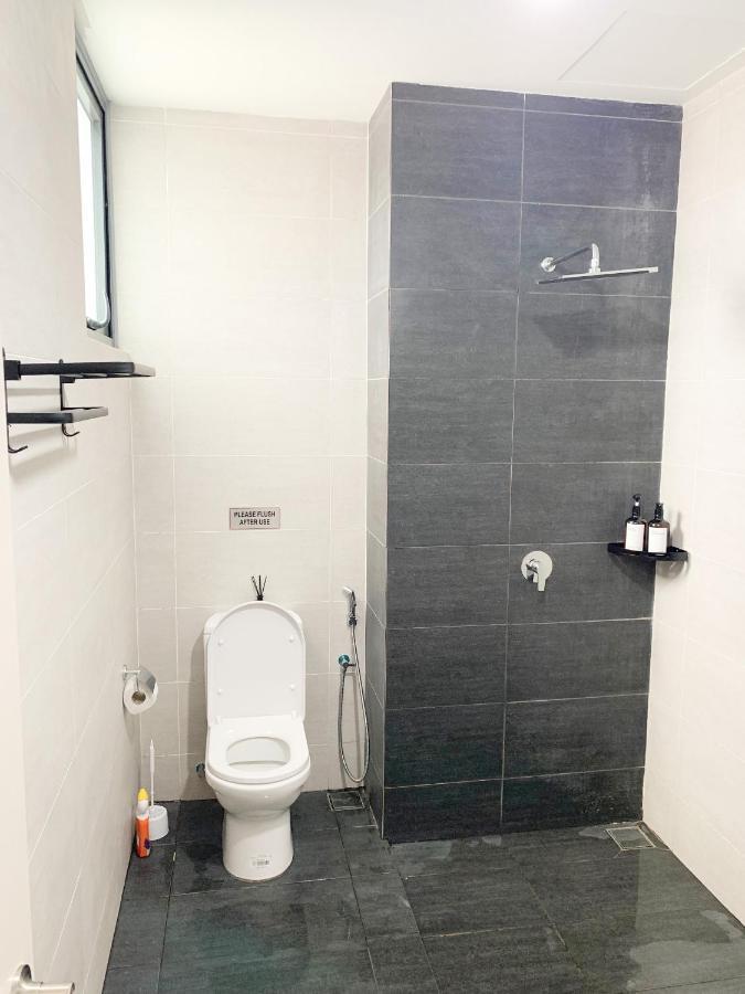 Netflix Two Bedroom Troika Kota Bharu Homestay 182 Extérieur photo