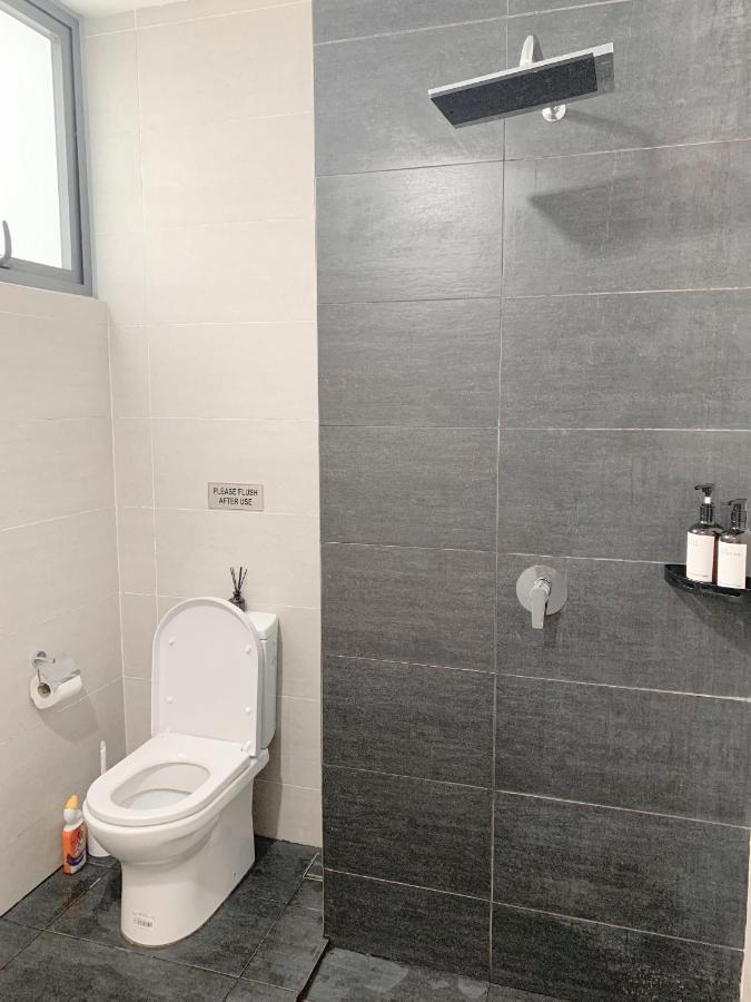 Netflix Two Bedroom Troika Kota Bharu Homestay 182 Extérieur photo